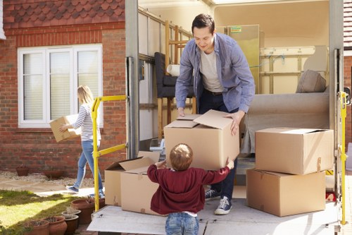 Packing and transport support for local office removals