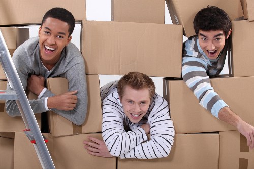 Business relocation loading and unloading support in Collierrow