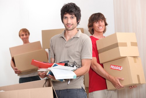 Local movers helping a household move in Collierrow